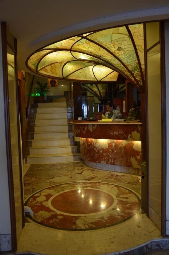 Sea Palace Hotel - Near Gateway Of India Mumbai Eksteriør bilde